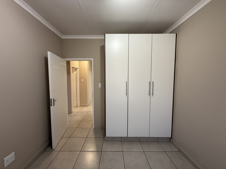 To Let 3 Bedroom Property for Rent in Ravenswood Gauteng