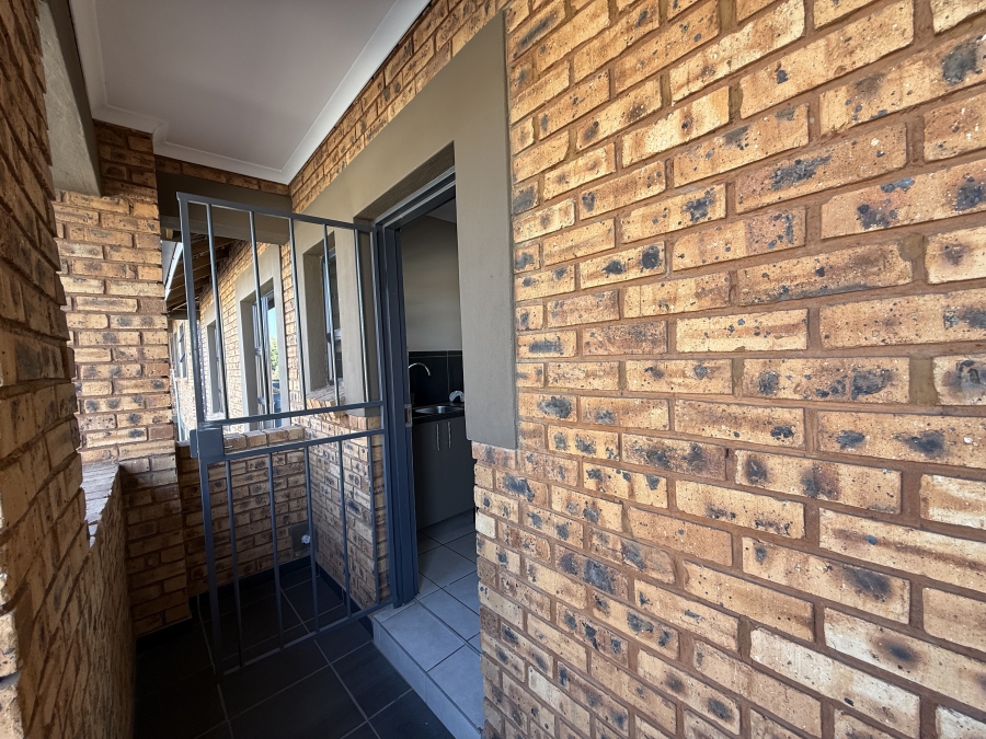 To Let 3 Bedroom Property for Rent in Ravenswood Gauteng