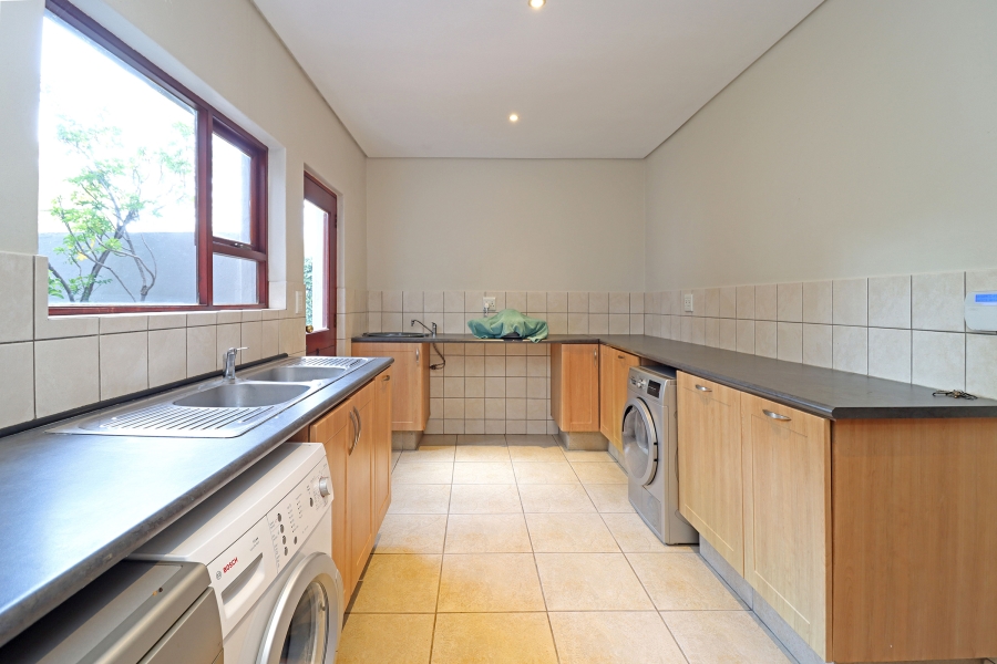4 Bedroom Property for Sale in Craighall Gauteng