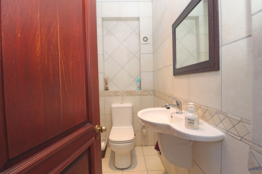 4 Bedroom Property for Sale in Craighall Gauteng