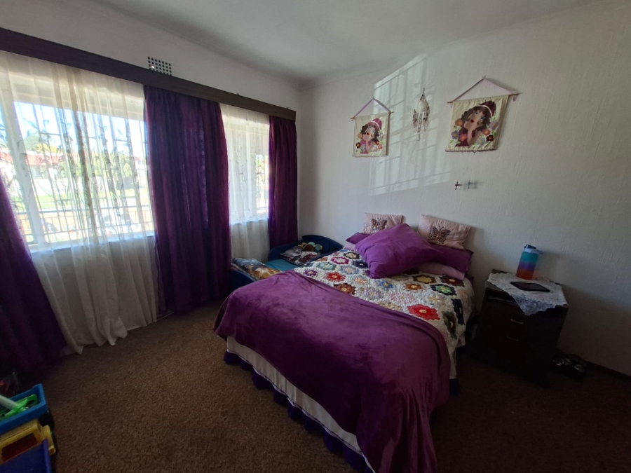 2 Bedroom Property for Sale in Lewisham Gauteng