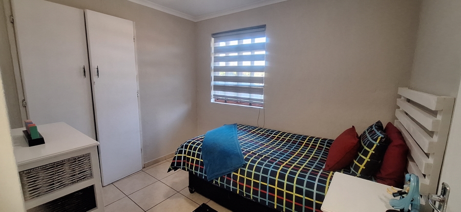 6 Bedroom Property for Sale in Wilgeheuwel Gauteng
