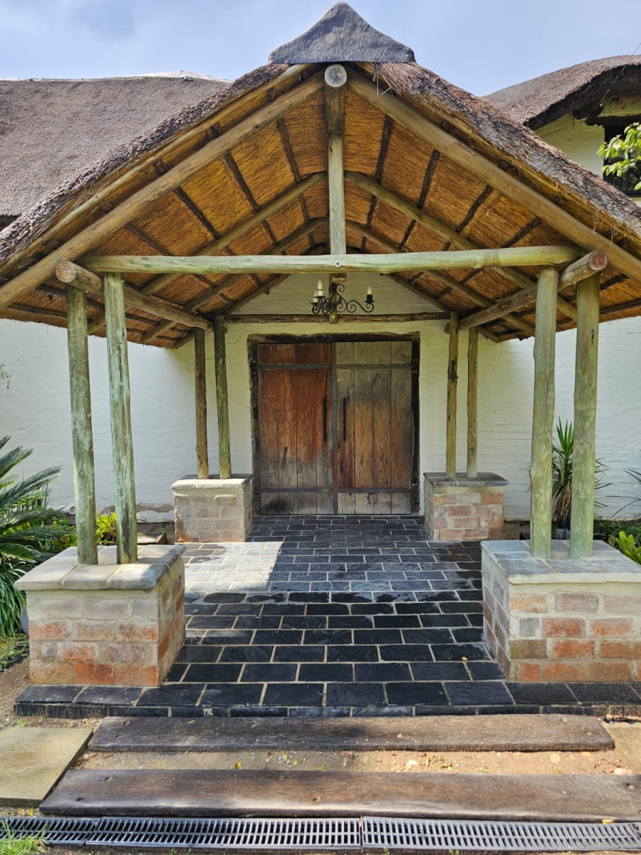 4 Bedroom Property for Sale in Lammermoor Gauteng