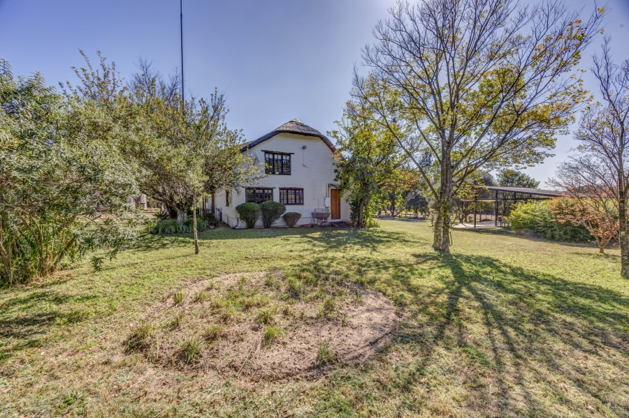 4 Bedroom Property for Sale in Lammermoor Gauteng