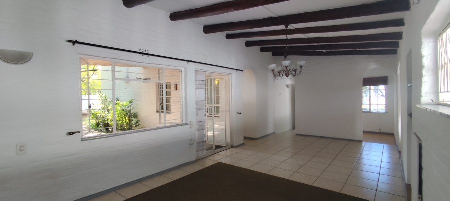 2 Bedroom Property for Sale in Paulshof Gauteng