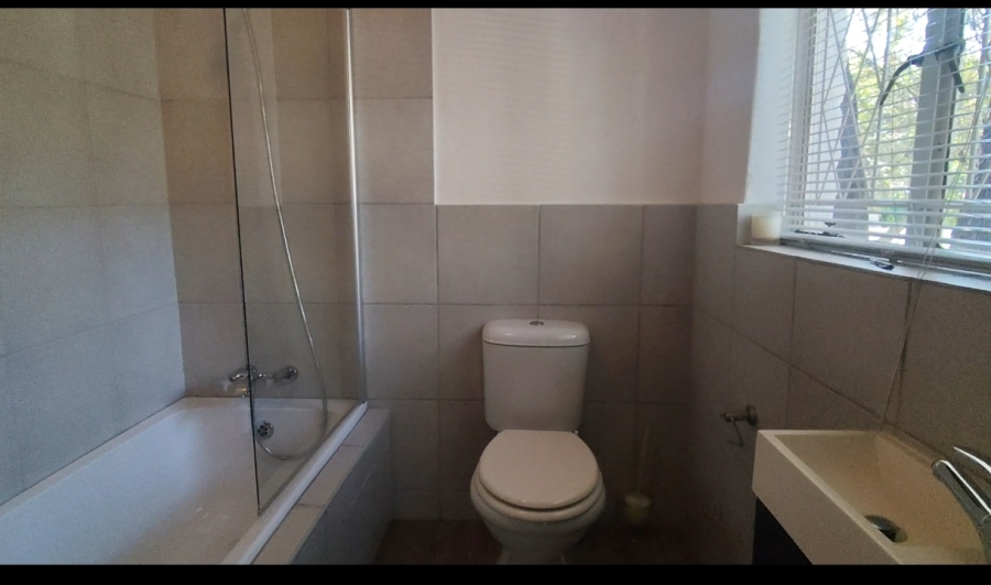 2 Bedroom Property for Sale in Paulshof Gauteng