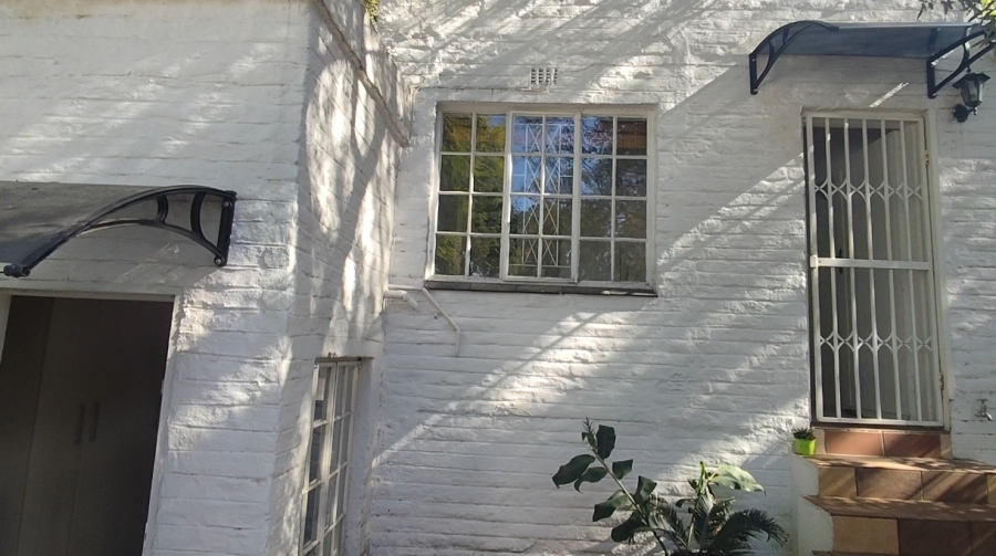 2 Bedroom Property for Sale in Paulshof Gauteng