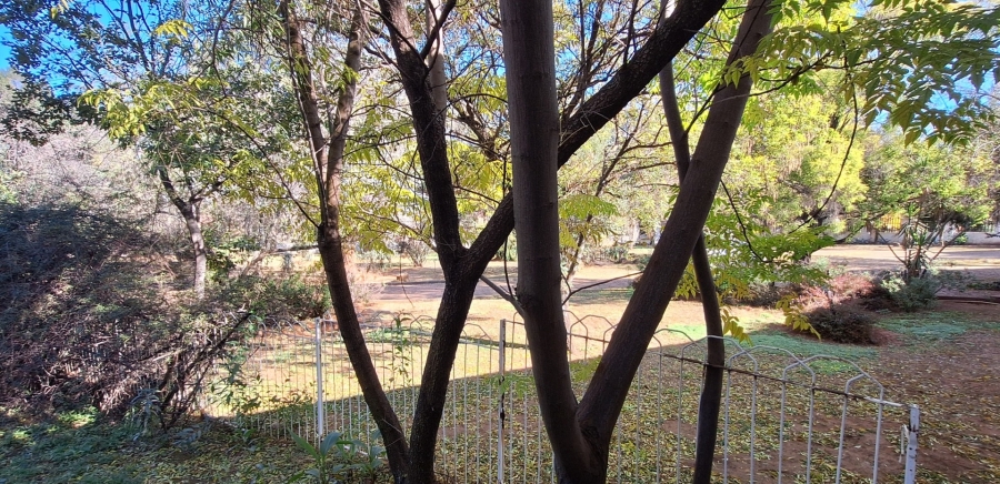 5 Bedroom Property for Sale in Mantevrede Gauteng