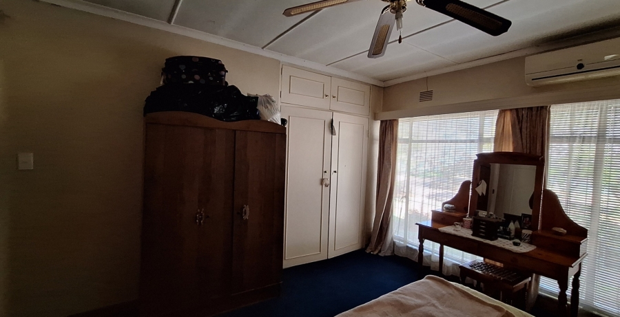 5 Bedroom Property for Sale in Mantevrede Gauteng