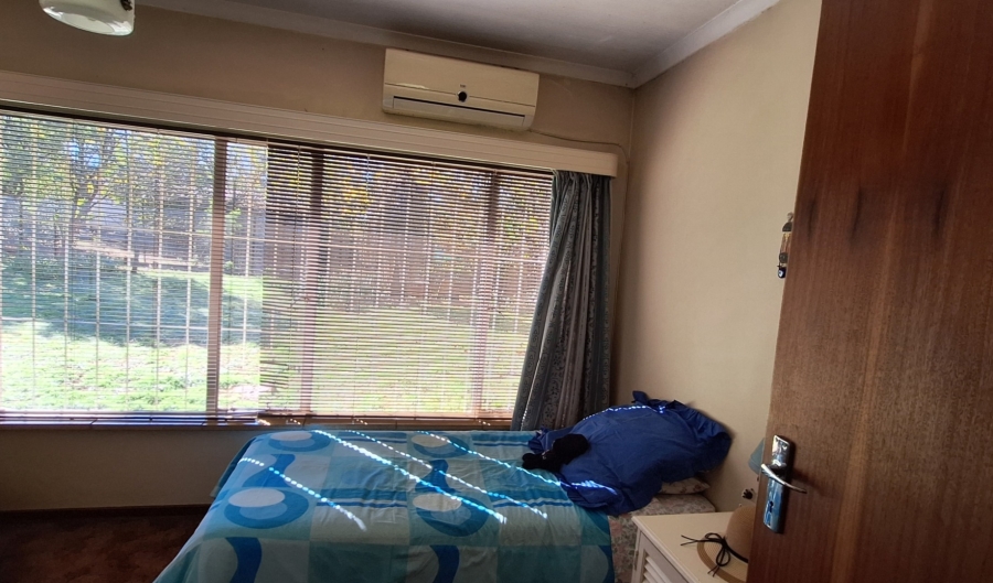 5 Bedroom Property for Sale in Mantevrede Gauteng