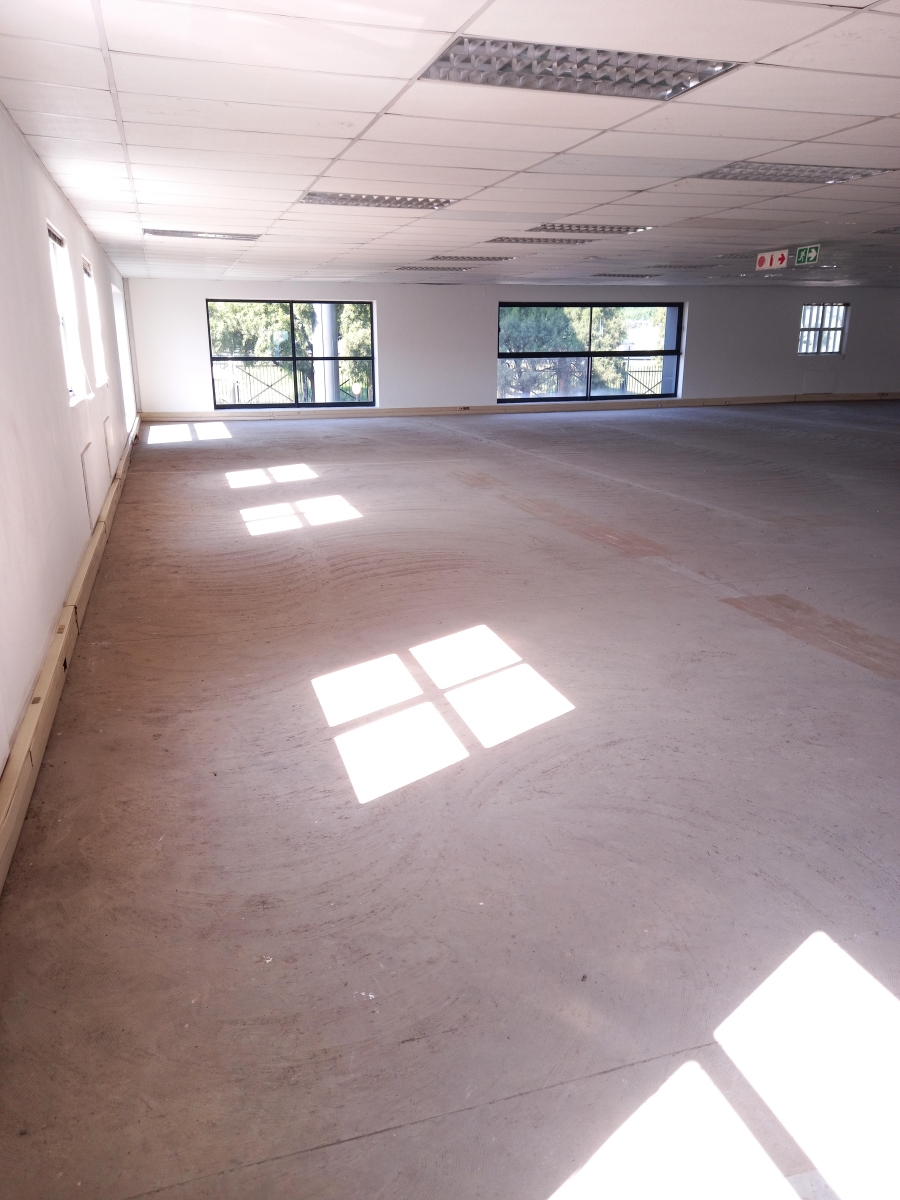 To Let commercial Property for Rent in Halfway House Gauteng