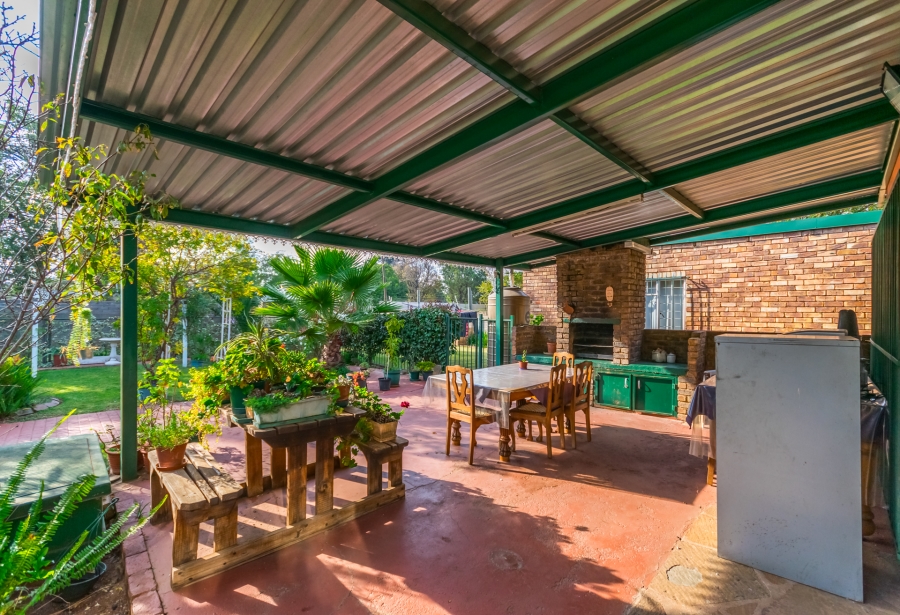 4 Bedroom Property for Sale in Lyttelton Manor Gauteng