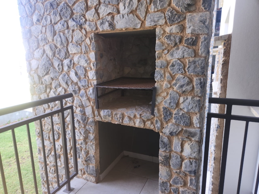 2 Bedroom Property for Sale in Glen Marais Gauteng