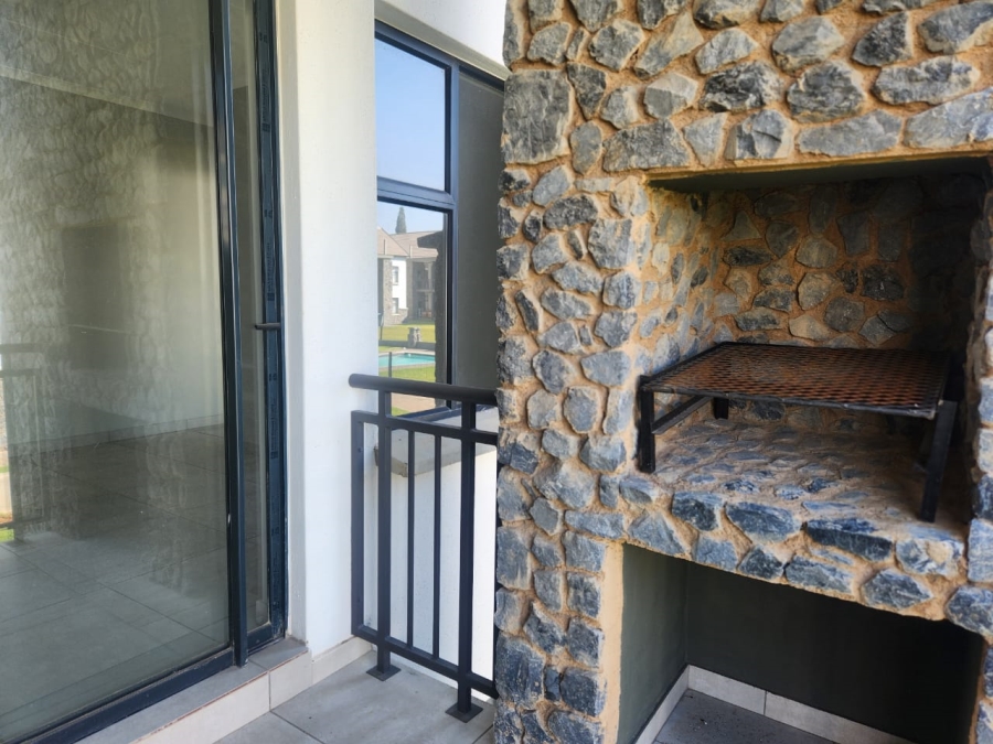 2 Bedroom Property for Sale in Glen Marais Gauteng