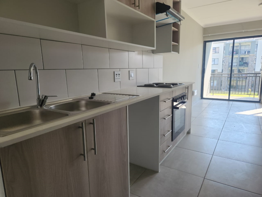 2 Bedroom Property for Sale in Glen Marais Gauteng
