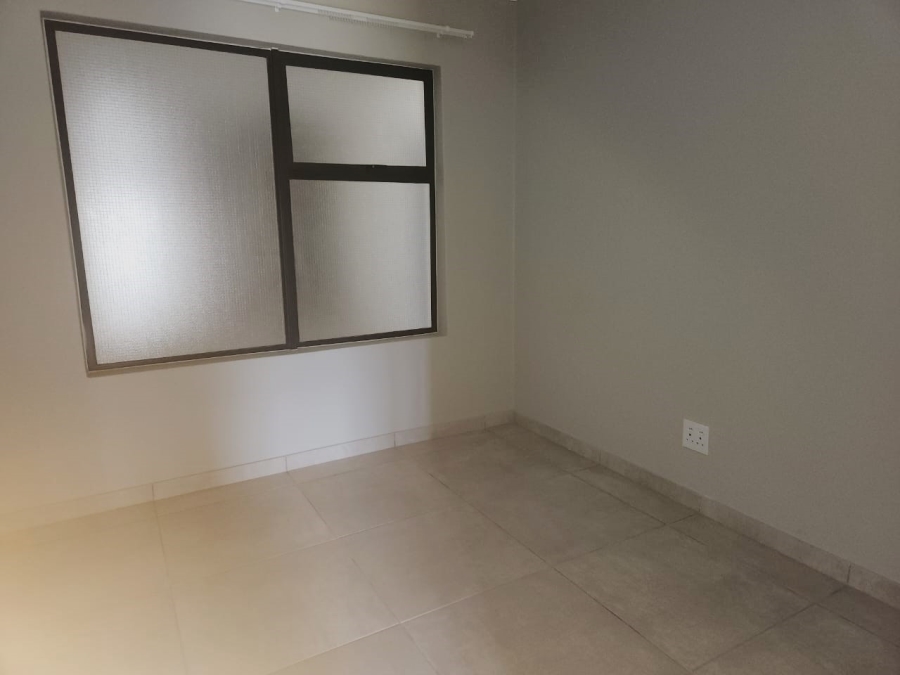 2 Bedroom Property for Sale in Glen Marais Gauteng