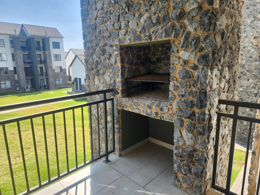 2 Bedroom Property for Sale in Glen Marais Gauteng