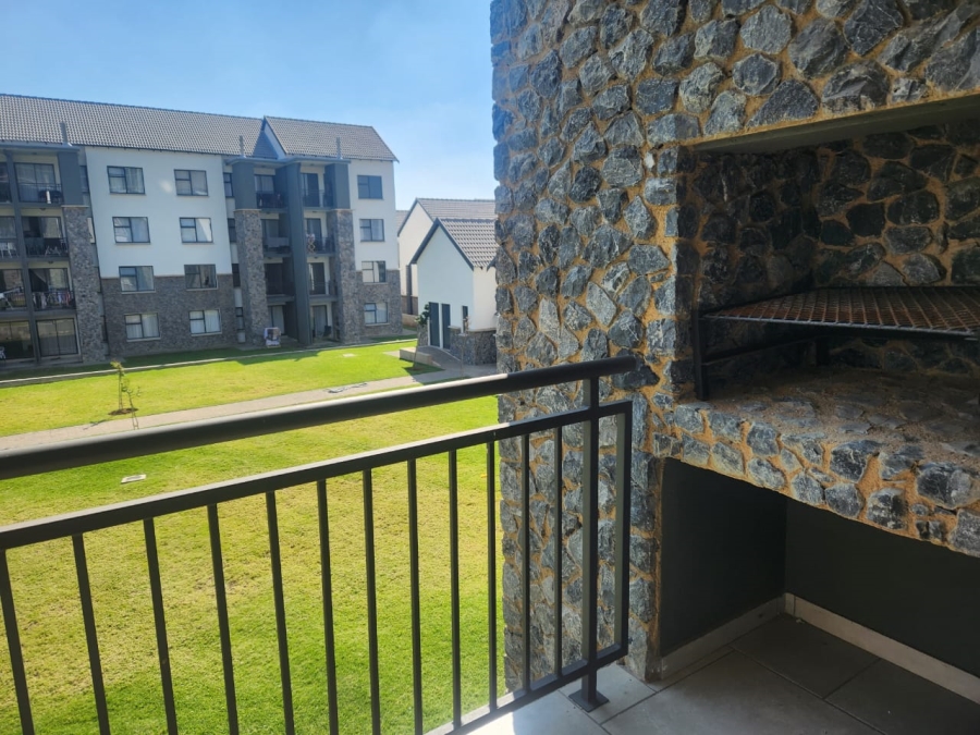 2 Bedroom Property for Sale in Glen Marais Gauteng