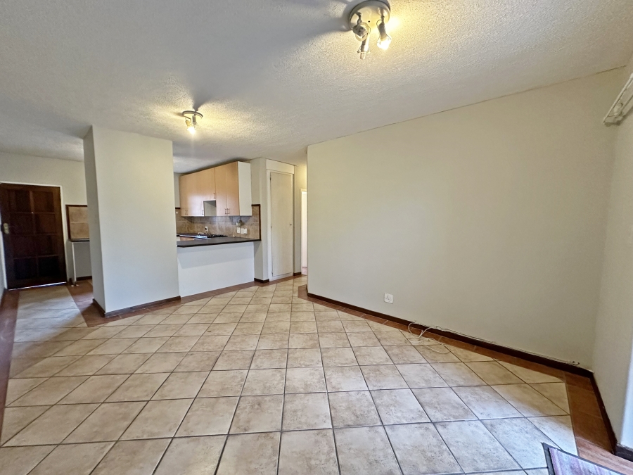 To Let 3 Bedroom Property for Rent in Eco Park Gauteng