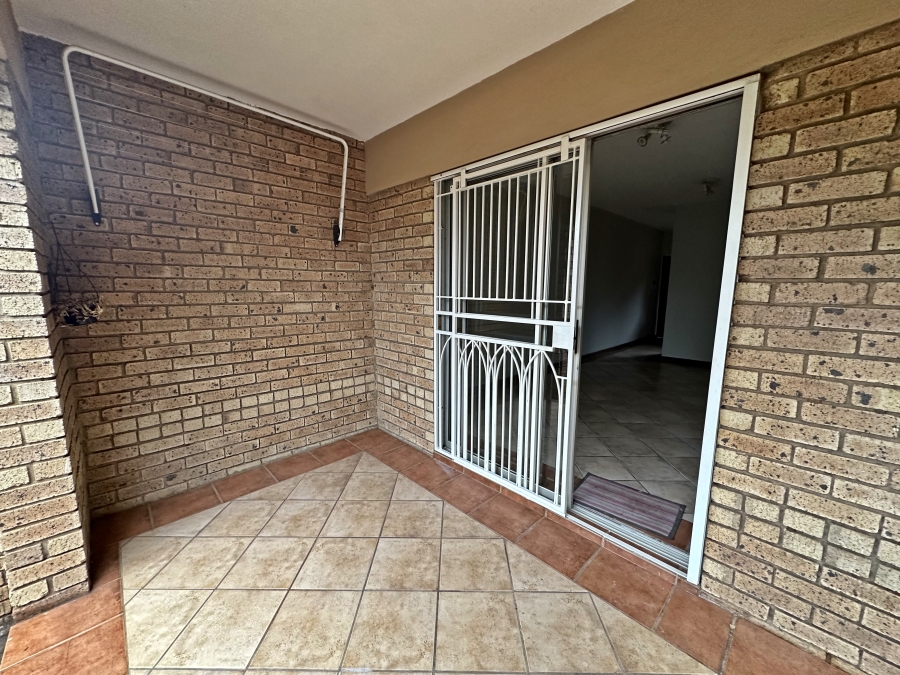 To Let 3 Bedroom Property for Rent in Eco Park Gauteng