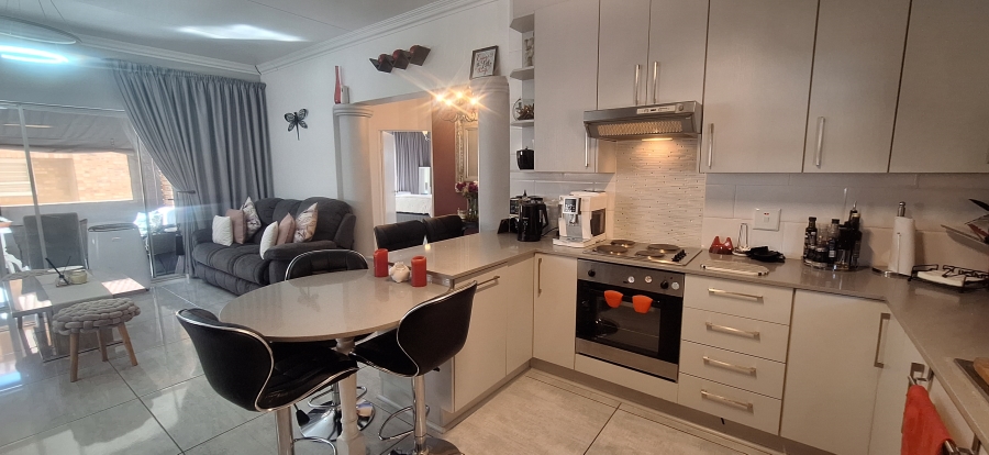 3 Bedroom Property for Sale in Rangeview Gauteng