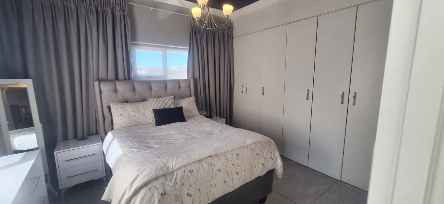 3 Bedroom Property for Sale in Rangeview Gauteng