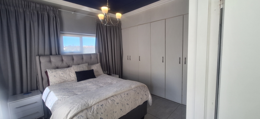 3 Bedroom Property for Sale in Rangeview Gauteng