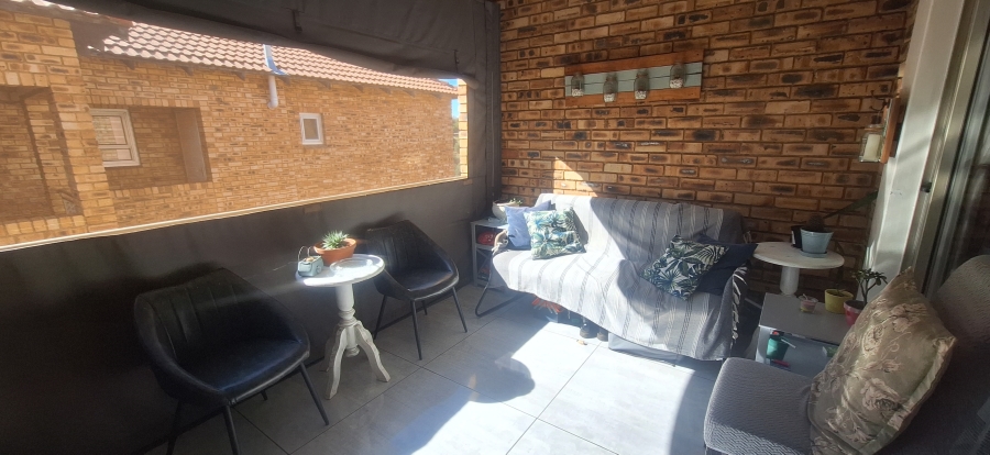 3 Bedroom Property for Sale in Rangeview Gauteng