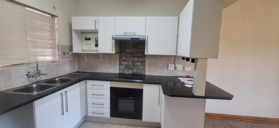 2 Bedroom Property for Sale in Wentworth Park Gauteng