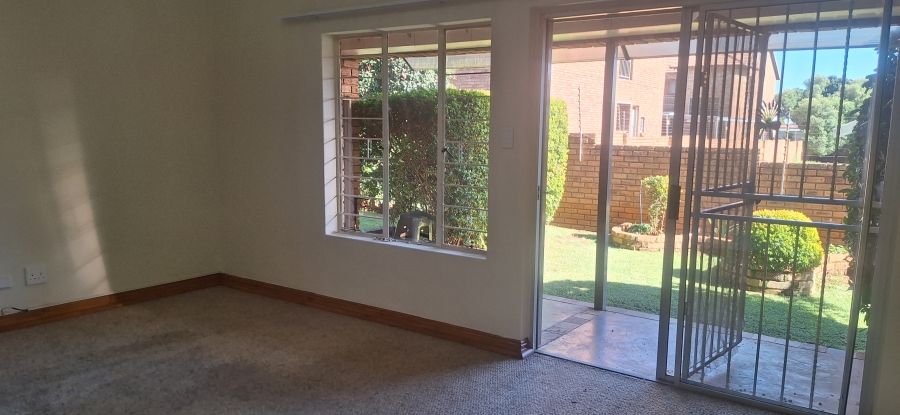 2 Bedroom Property for Sale in Wentworth Park Gauteng