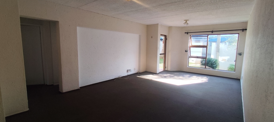To Let 2 Bedroom Property for Rent in Paulshof Gauteng