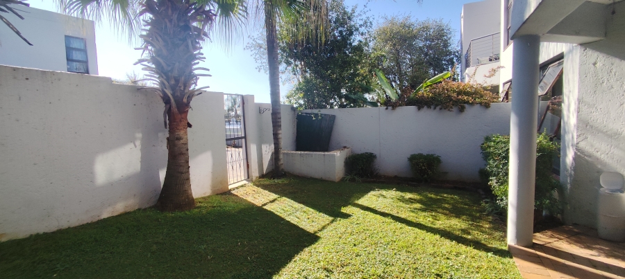 To Let 2 Bedroom Property for Rent in Paulshof Gauteng