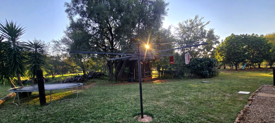 4 Bedroom Property for Sale in Leeuwfontein Gauteng