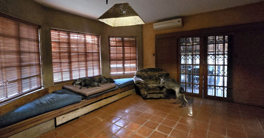 4 Bedroom Property for Sale in Leeuwfontein Gauteng