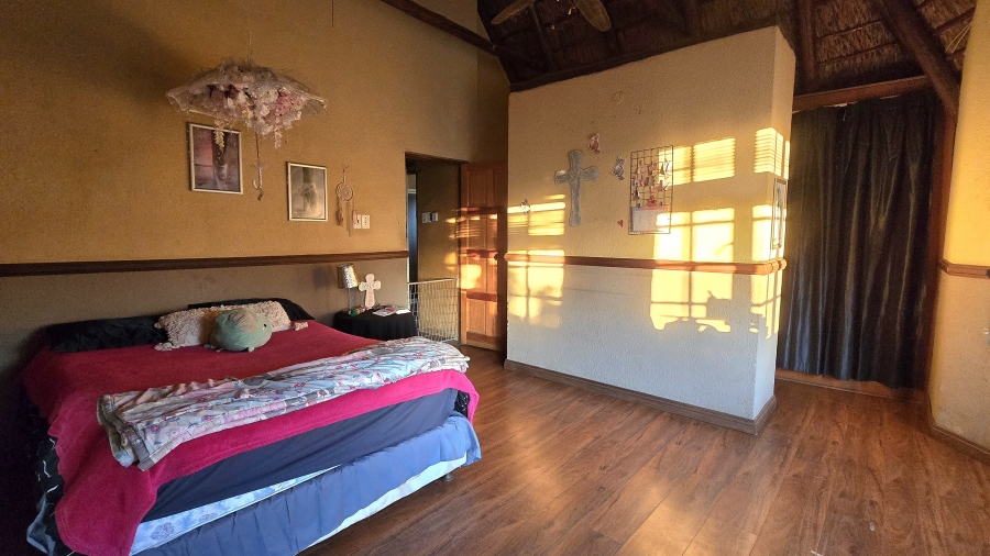 4 Bedroom Property for Sale in Leeuwfontein Gauteng