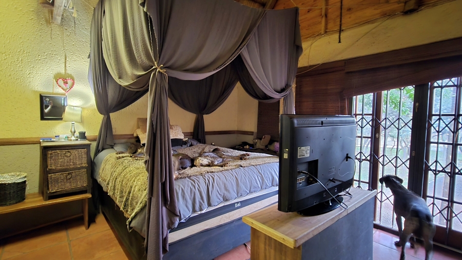 4 Bedroom Property for Sale in Leeuwfontein Gauteng