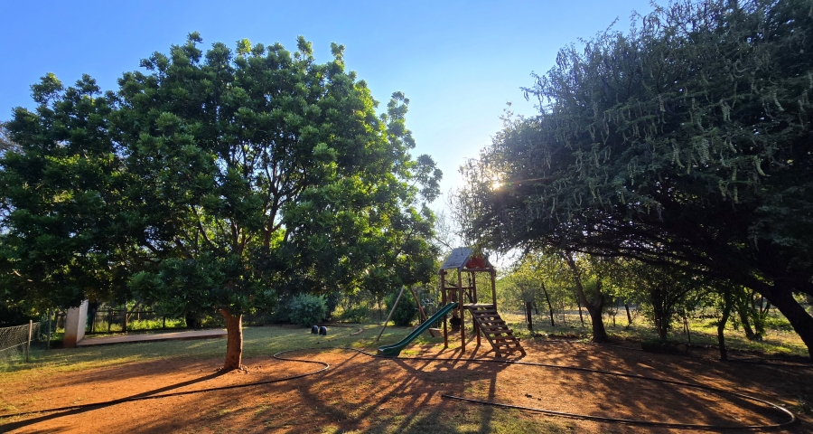 4 Bedroom Property for Sale in Leeuwfontein Gauteng