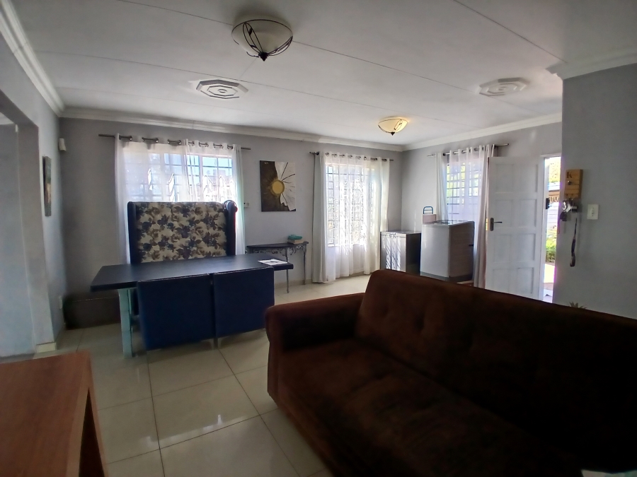 3 Bedroom Property for Sale in Albertsdal Gauteng