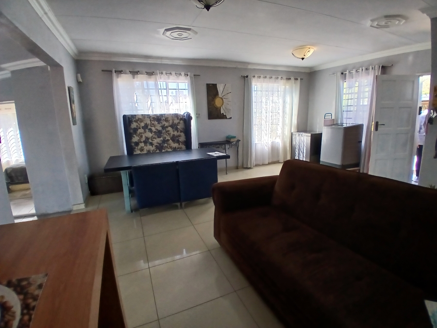 3 Bedroom Property for Sale in Albertsdal Gauteng