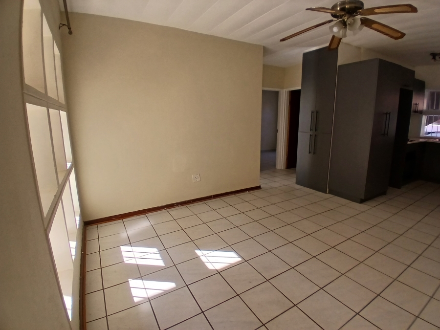 2 Bedroom Property for Sale in New Redruth Gauteng