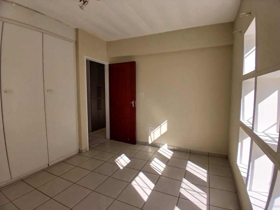 2 Bedroom Property for Sale in New Redruth Gauteng