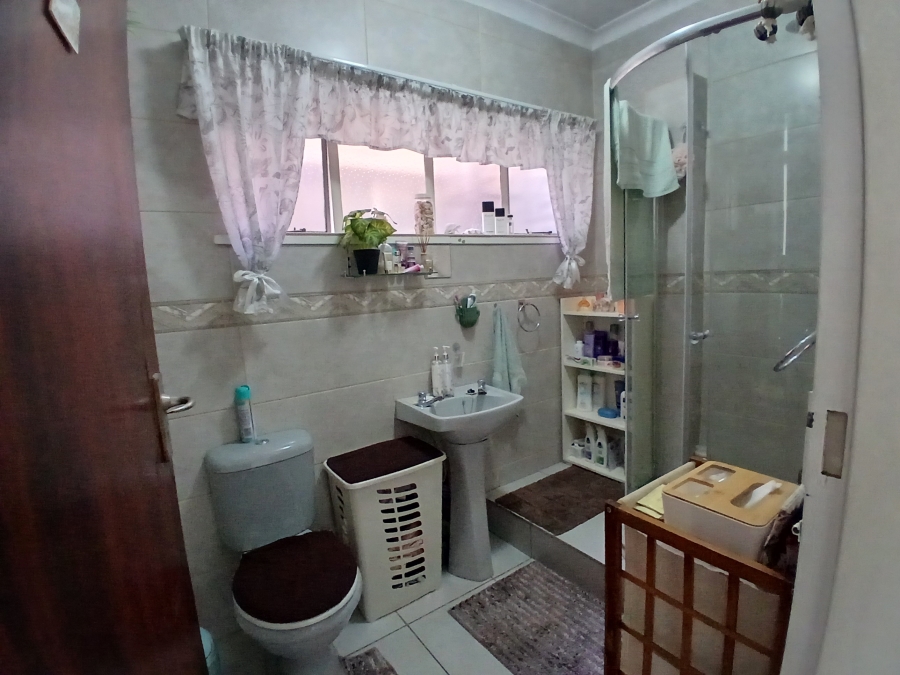 2 Bedroom Property for Sale in New Redruth Gauteng