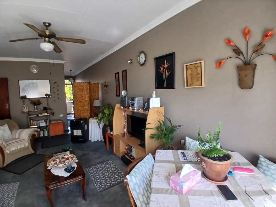 2 Bedroom Property for Sale in New Redruth Gauteng