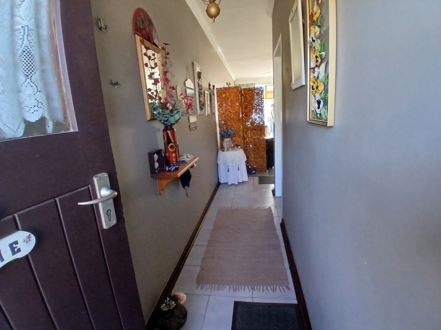2 Bedroom Property for Sale in New Redruth Gauteng