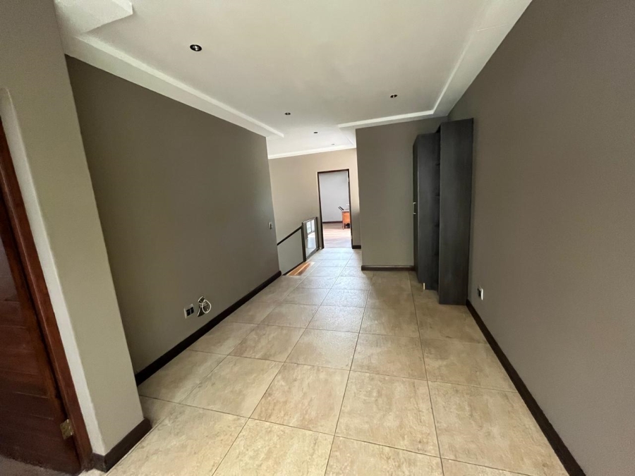 4 Bedroom Property for Sale in Brooklyn Gauteng