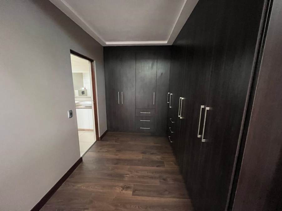 4 Bedroom Property for Sale in Brooklyn Gauteng