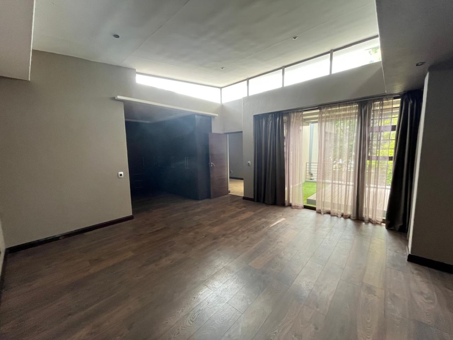 4 Bedroom Property for Sale in Brooklyn Gauteng