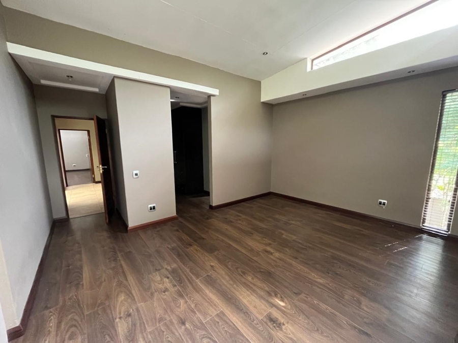 4 Bedroom Property for Sale in Brooklyn Gauteng