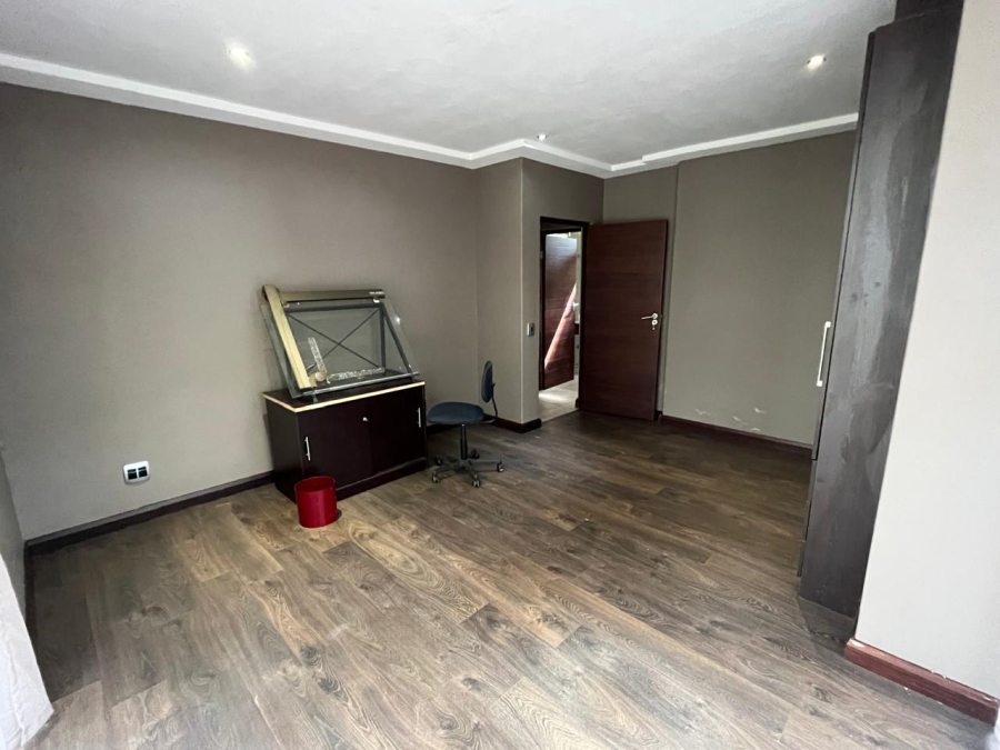 4 Bedroom Property for Sale in Brooklyn Gauteng