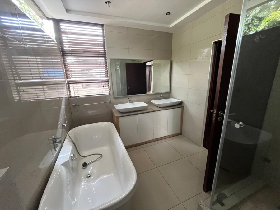 4 Bedroom Property for Sale in Brooklyn Gauteng